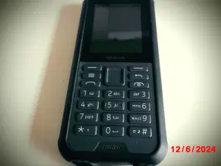 Nokia 800 Tough Dual Sim mobiltelefon