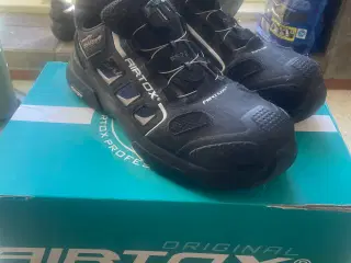 FS22 SIKKERHEDS-SANDAL, UNISEX, SORT - AIRTOX