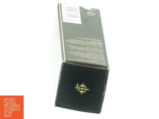 Setting spray fra Illamasqua (str. 12 x 3 cm)