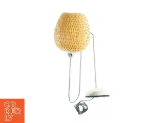 Flet standerlampe fra IKEA (str. 136 cm)