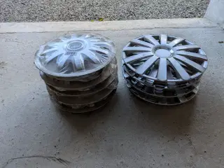 Plastfælge gives væk