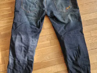 PMJ MC jeans med Twaron beskyttelse.