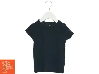 T-Shirt fra H&M (str. 104 cm)