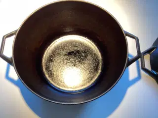 Meget fin COPCO 4 l støbejernsgryde m. låg