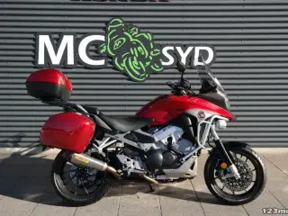 Honda VFR 800 X MC-SYD       BYTTER GERNE