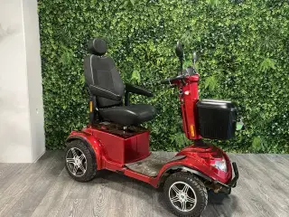 LM-700 rød - 1 års garanti