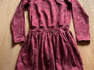 Hummel kjole og leggings 128 og mere tøj i 116