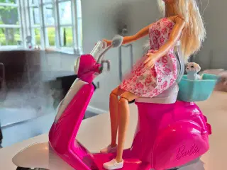 Barbie scooter 
