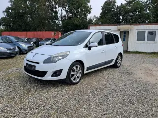 Renault Grand Scenic III 1,9 dCi 130 Dynamique 7prs