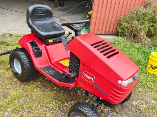 Havetraktor med rive 