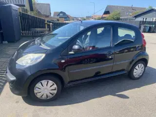 Peugeot 107, 2008 1,0 5 Dørs