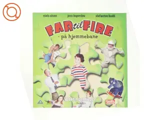 Far til fire på hjemmebane