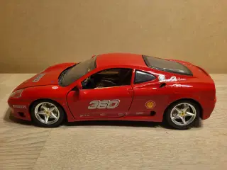 Modelbil. FERRARI-360 MODENA 1999. Skala 1/18.