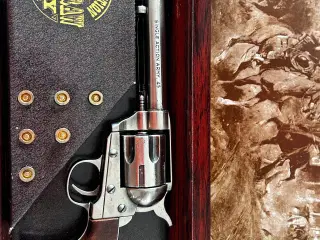 Replica revolver fra Kolser - colt peacemaker