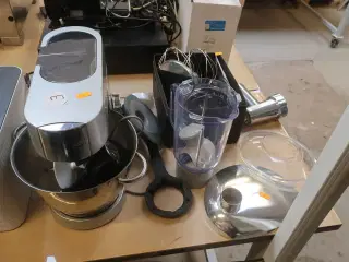 Røremaskine KENDWOOD CHEF TITANIUM KM010