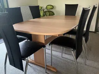 Bord og 6 stole
