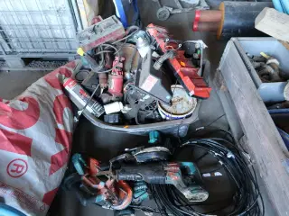 Div. Akku håndværktøj (defekt)