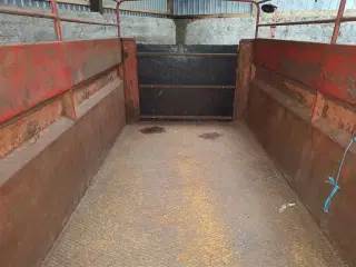 - - - Kreaturvogn 1,85 x 2,45 m