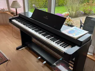 Elektronisk Yamaha Clavinova klaver
