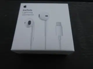 Apple EarPods Lightning Connector