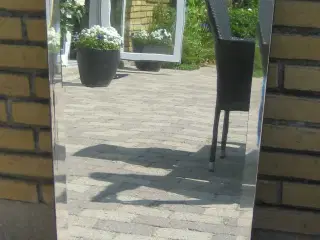 Stort facetslebet spejl sælges
