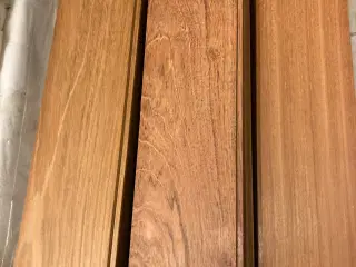 Eksklusivt Jatoba trægulv (massiv)