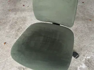 SAVO Kontorstol i Grøn alcantara