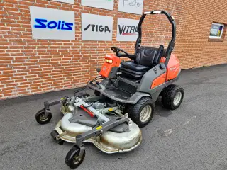 Husqvarna P525D m. 155X klippedæk (Kørt 256 timer)