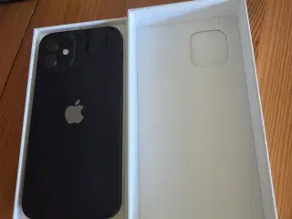 iPhone 12, meget velholdt.