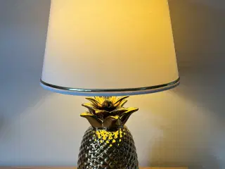 Stor smuk ananas lampe 
