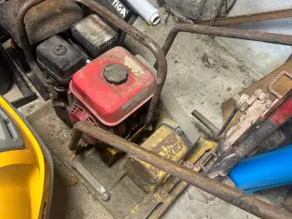 Pladevibrator