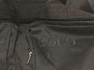 Stor rejsetaske m hjul mrk BOCO L 70 H 36 D 35 cm