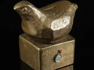 Sparebøsse af bronze
