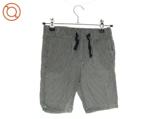 Shorts fra H&M (str. 116)