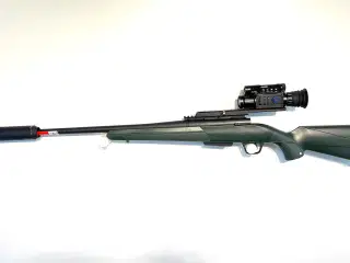 Winchester XPR med Pard 008LRF