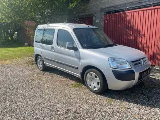 Citroën Berlinge, 2,0 HDi