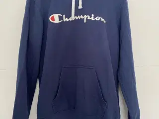 Champion hoodie. str. small