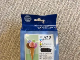 Brother LC 3213 blæk patron sælges
