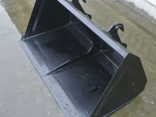 - - - Universal skovl 0,9-1,7 MTR OG 0,22-0,43M3 - UNIVERSAL SKOVLE TIL MINILÆSSERE