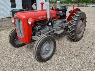 Massey Ferguson 35. 3 cyl Diesel