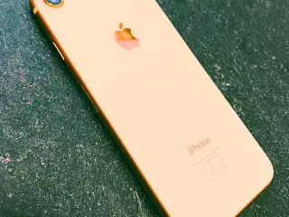 IPHONE 8 ROSEGOLD i god stand