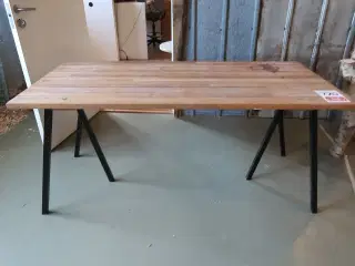 Bord - 160x75x70 cm