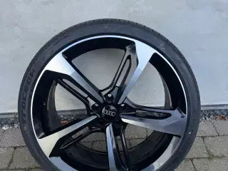 Audi fælge med nye dæk 