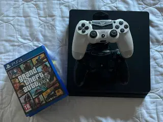 Ps4 + tilbehør (bud gerne realistisk)