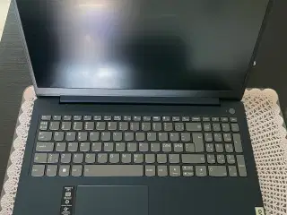 Lenovo bærbar 15”