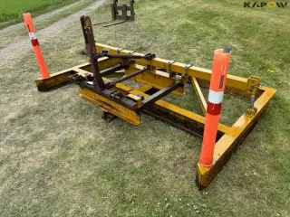- - - Vejhøvl
