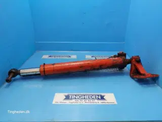 Case 1390 Styrecylinder K200636