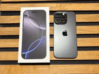 Apple iPhone 16 pro 