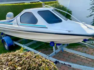 Speedbåd sælges - evt inkl motor/trailer 