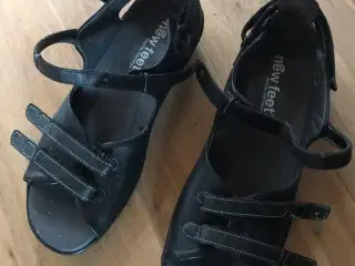 New feet sandal